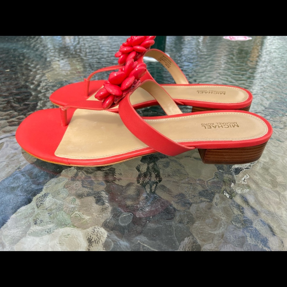Women’s sandals
